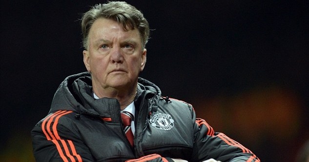 MU họp gấp trước trận derby Manchester